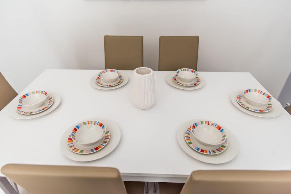 Paradise Promenade Apartment