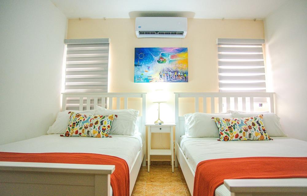 Suite Colonial by Cristi