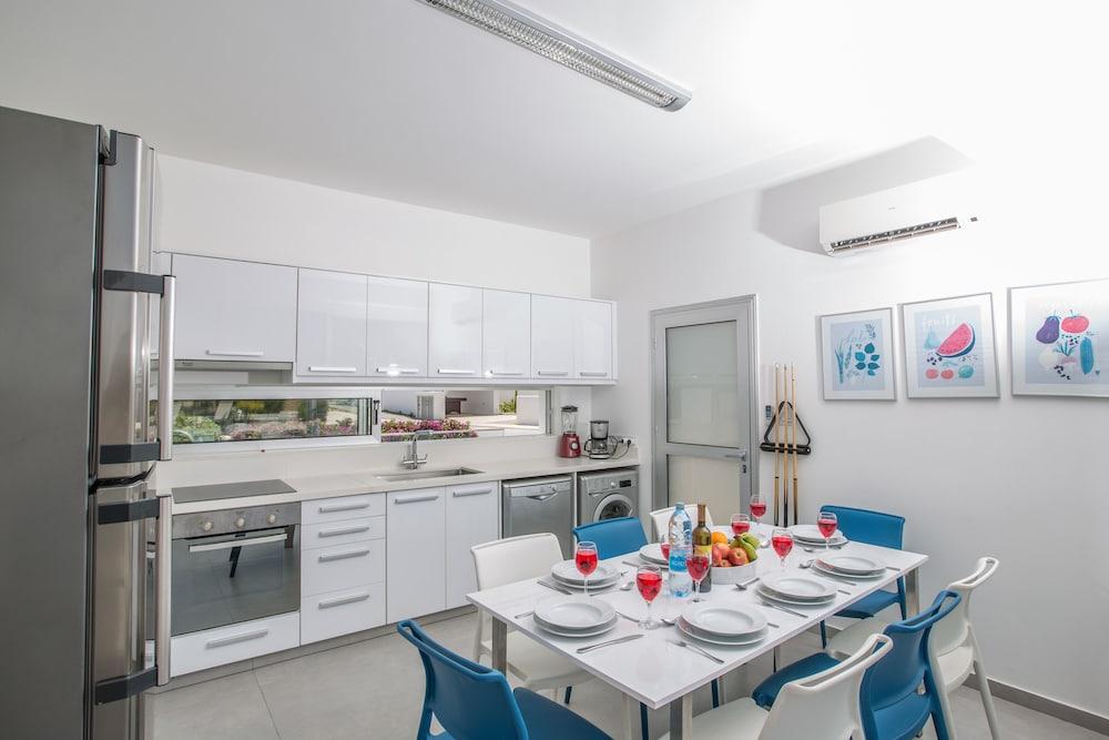 Protaras Holiday Villa Ccv2