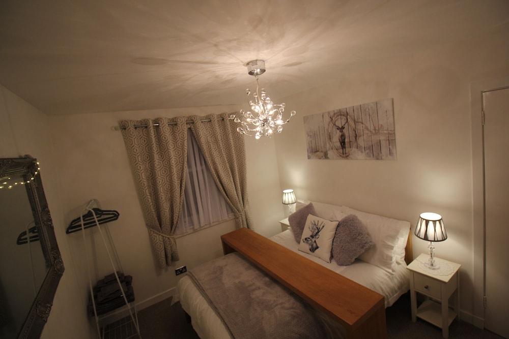 Historic Old Town 2 Bed Ground Floor Apartment