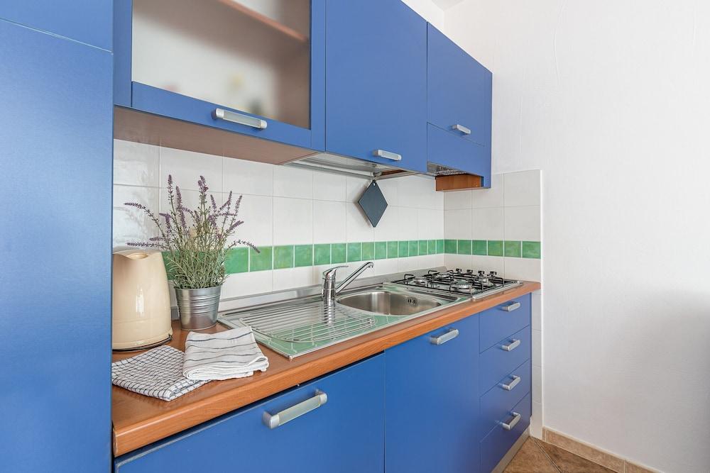 Le Dimore di Nettuno 2 With Pool