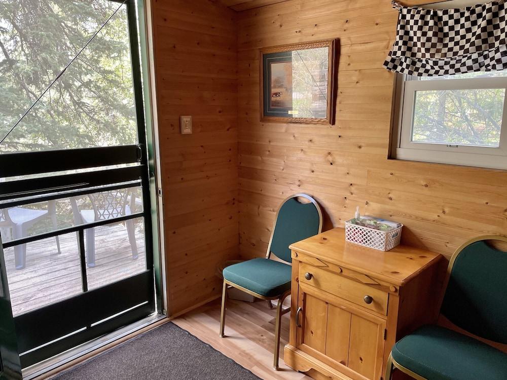 Whitetail Creek Camping Resort