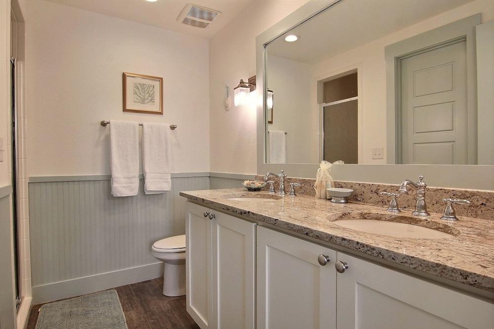 Blue Paradise TC 2102