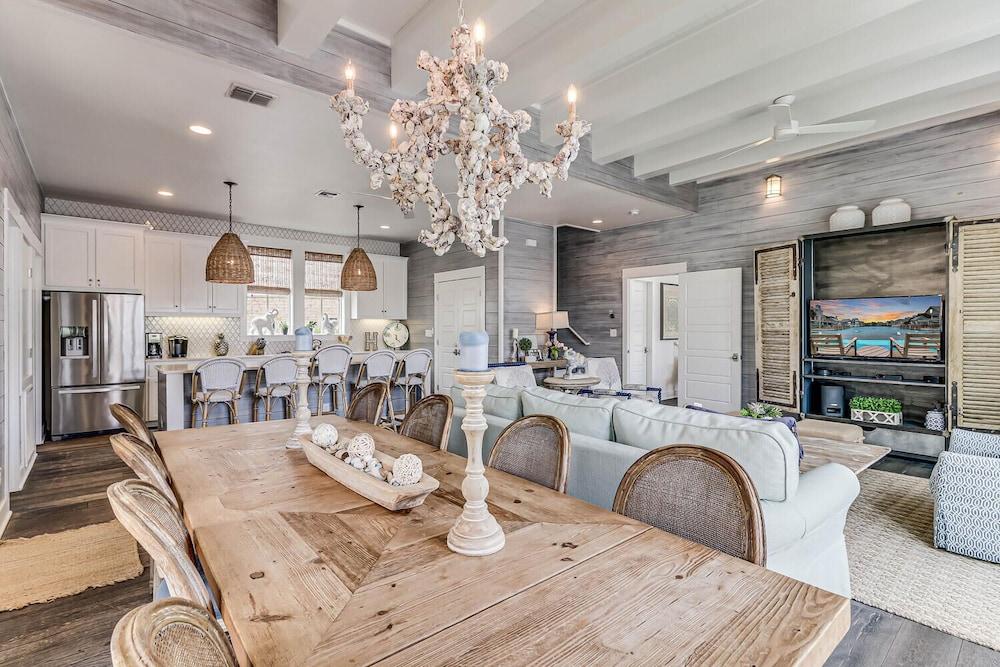 Seaside Escape 152 RO