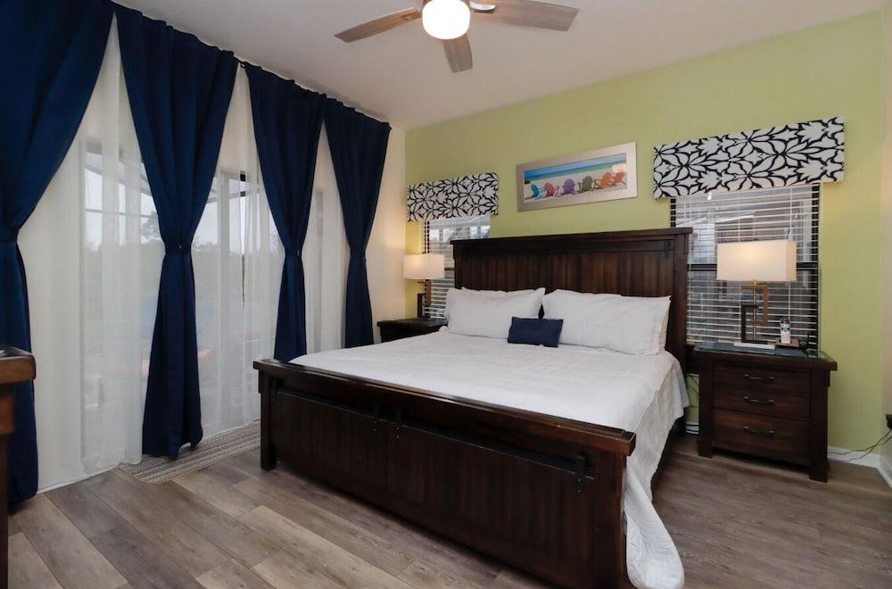 Caribbean Breeze 4 Bedrooms
