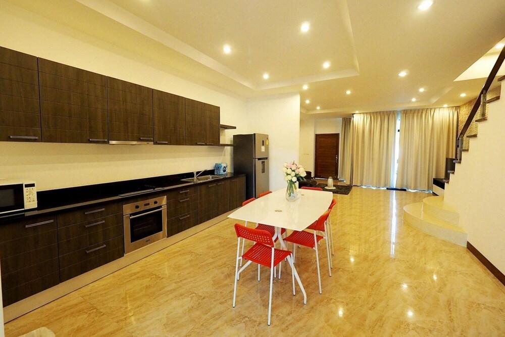 AP West 5 - Pool Villa in Kamala - Great Value