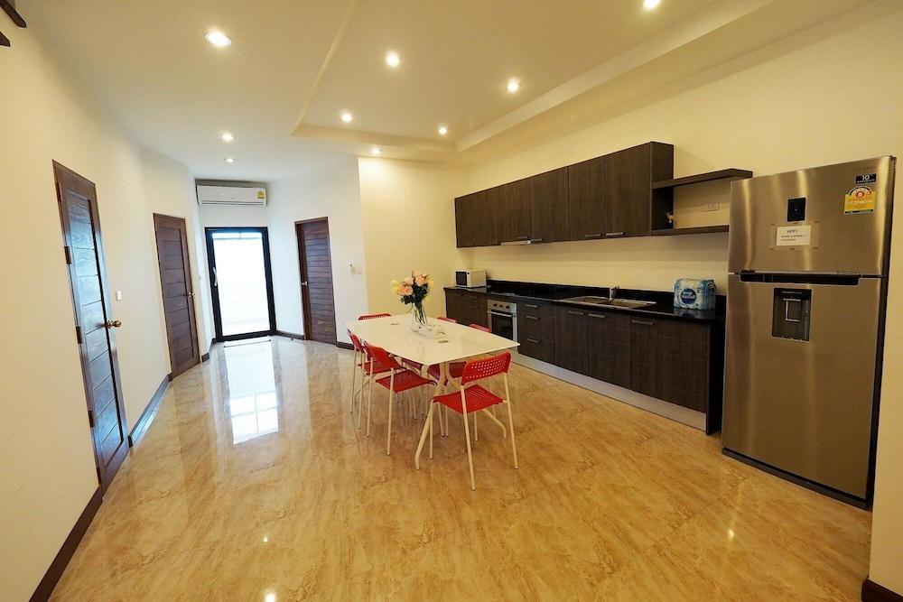 AP West 5 - Pool Villa in Kamala - Great Value