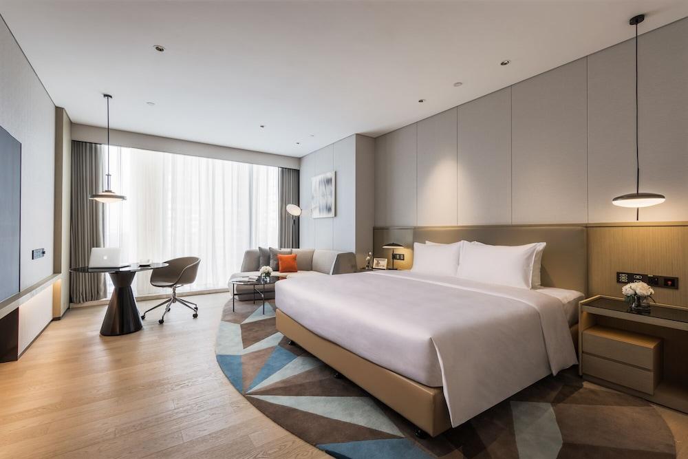 Modena by Fraser Nanjing