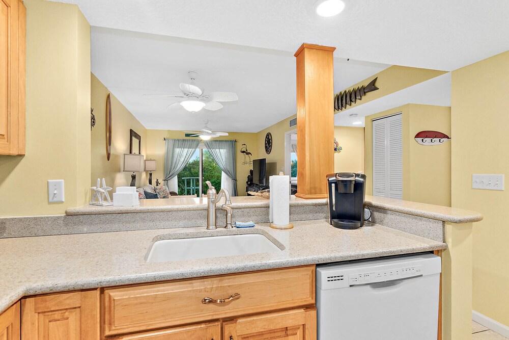 Unit 8115 - Ocean Racquet Club