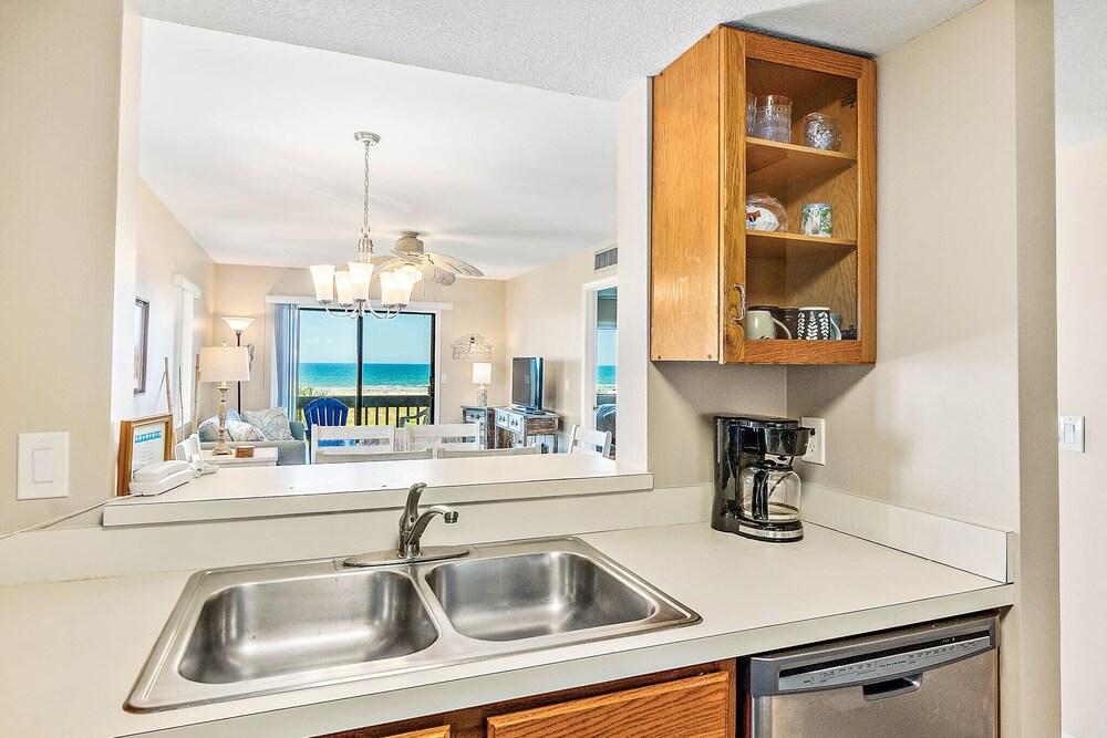 Unit 8317 - Ocean Racquet Club