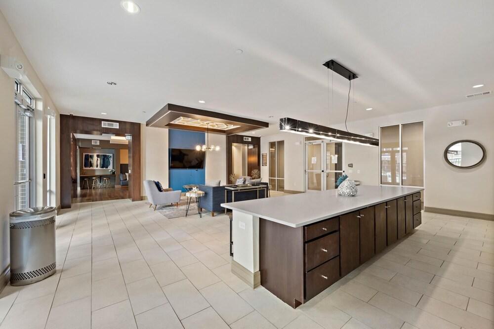 Recently Upgraded Downtown Great Amenities