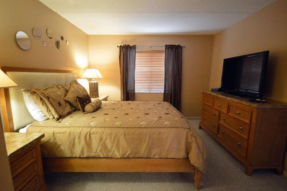 Unit 6106 - Ocean Racquet Club