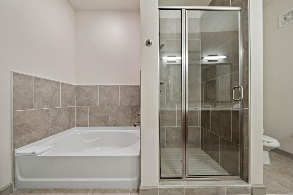 Elegant Downtown Location Recently Upgraded