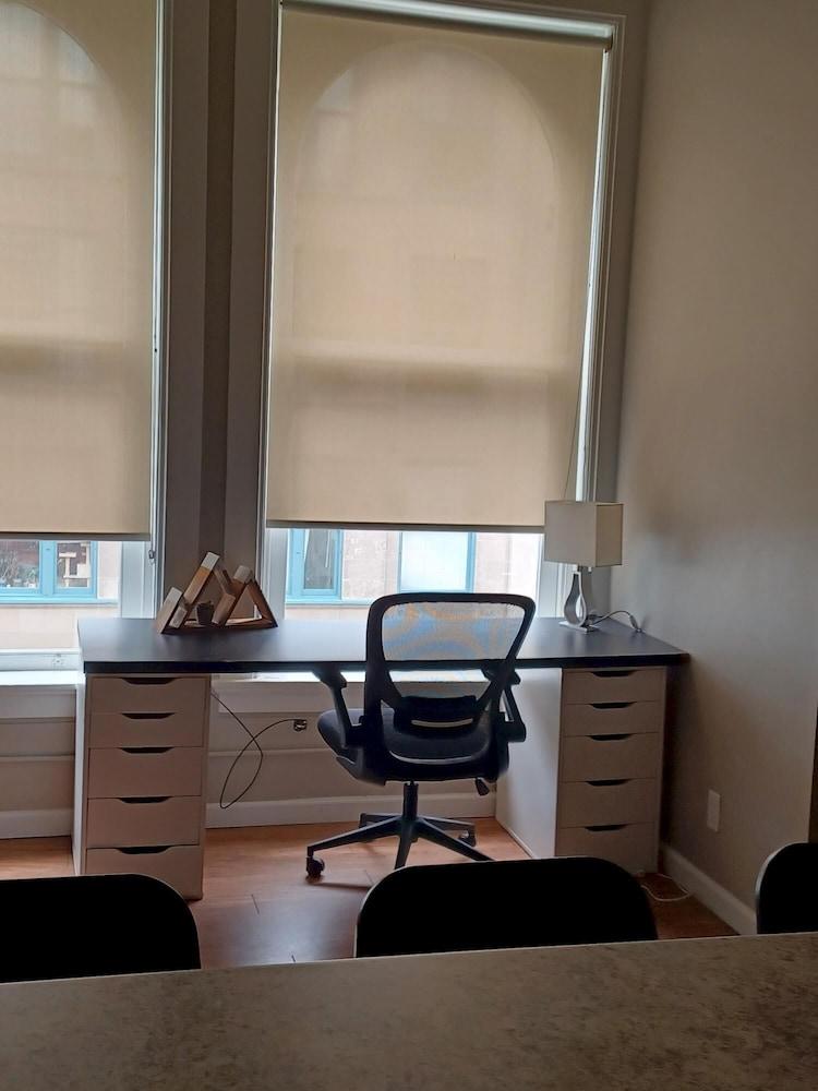 Downtown Denver 2BR Apt - Loft Style Living