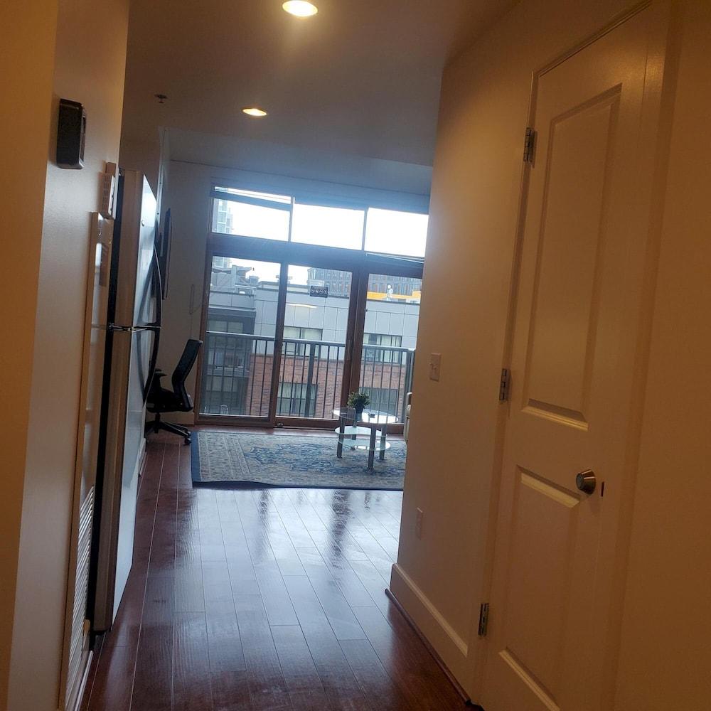 Downtown Denver Loft Style 2BR Apartment
