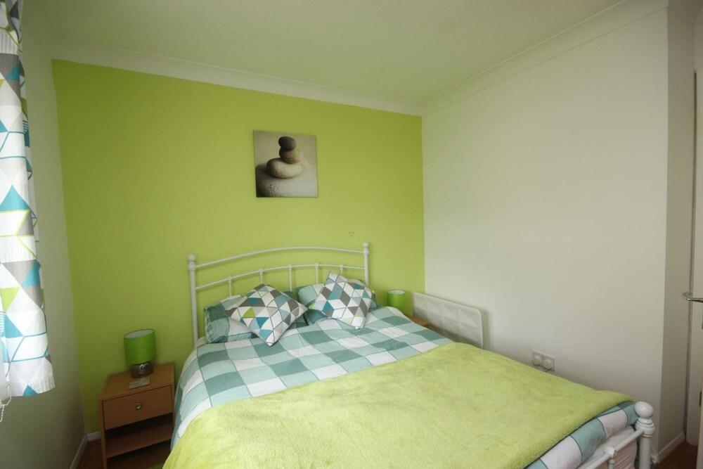 45F Medmerry Park 1 Bedroom Chalet