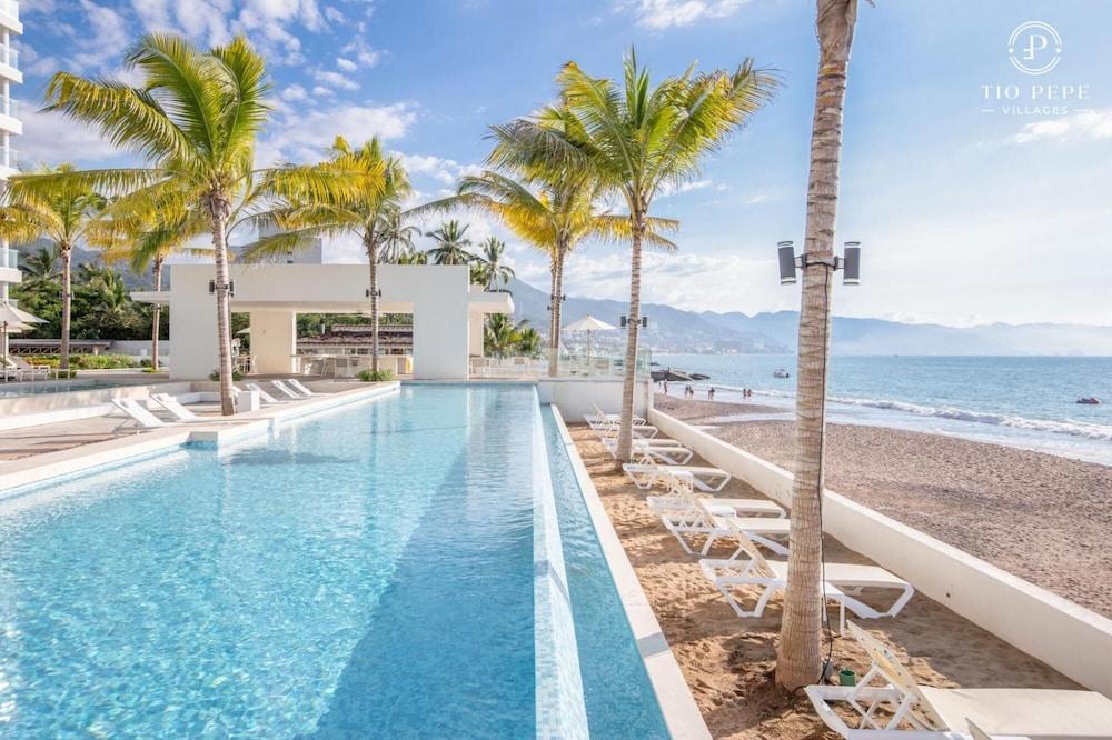 Harbor Puerto Vallarta 1008