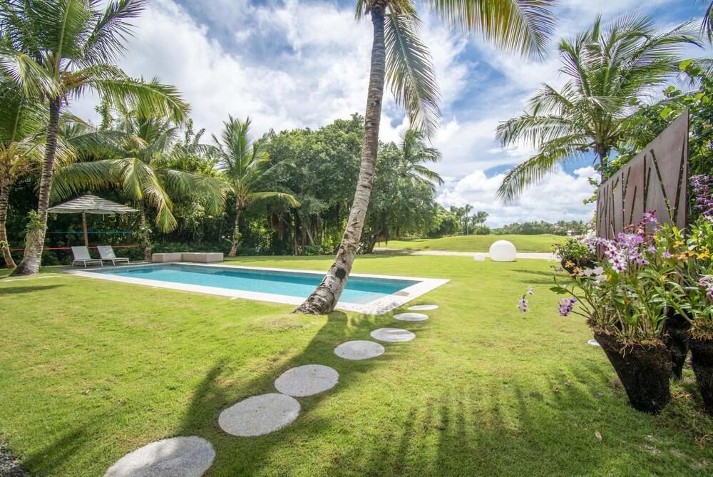 Golf Villa With a Modern Twist at Luxury Beach Resort