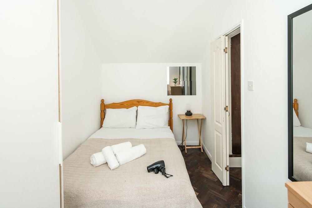 Quirky & Cosy 2BD Mews Flat in Paddington