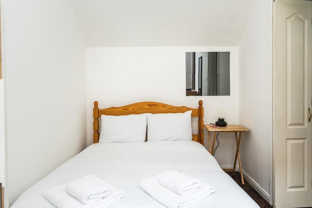 Quirky & Cosy 2BD Mews Flat in Paddington