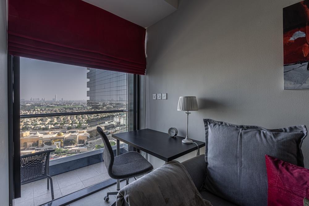 HiGuests - Goldcrest Views 1