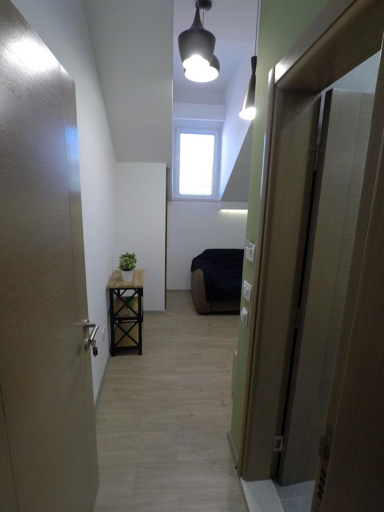 Lux Squere Apartments