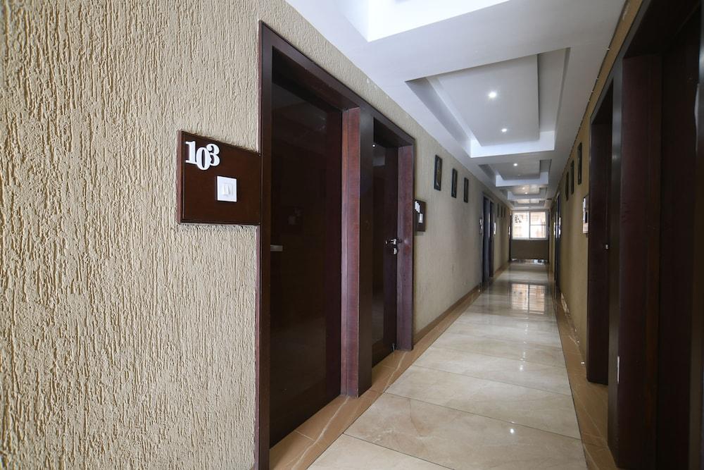 Treebo Trend Johri Regency