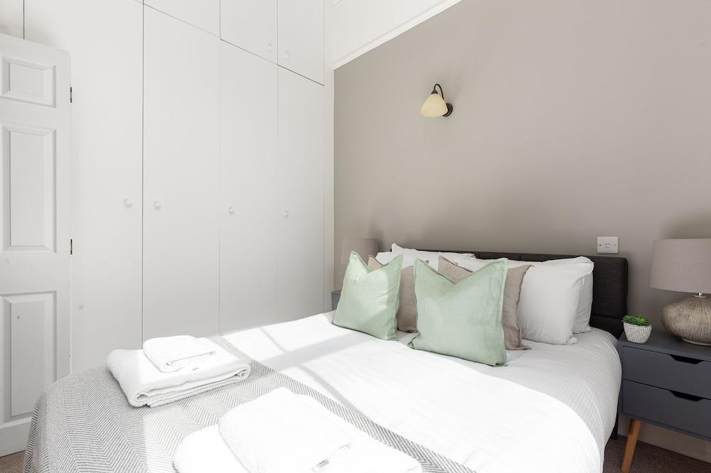 The Kensington Apartments