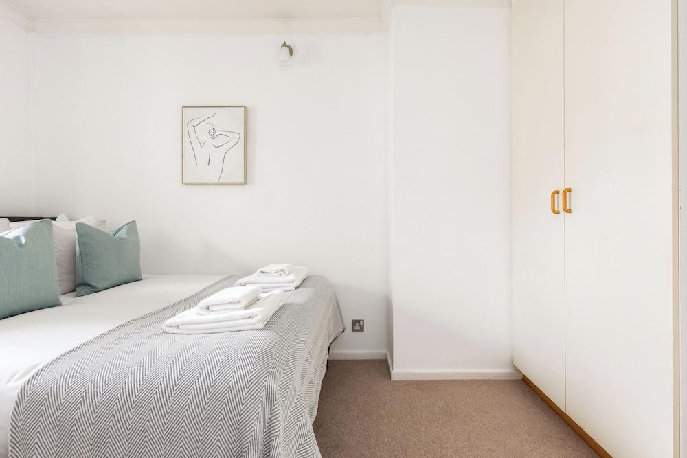 The Rotherhithe Apartments