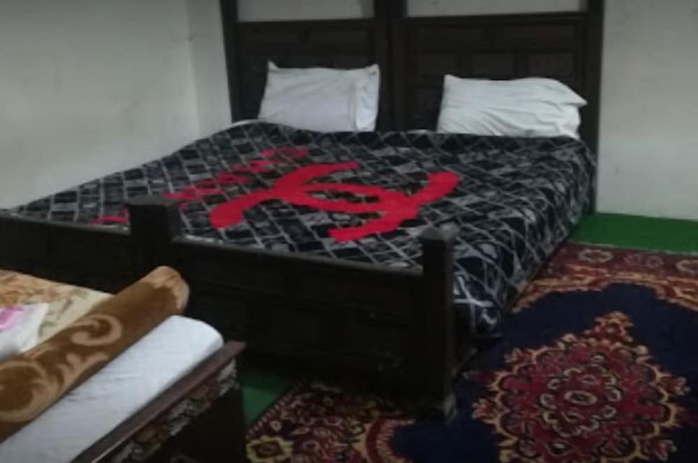 Sharja Hotel And Restaurant