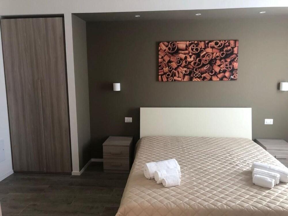 Villa Fenix Osio Sotto 2