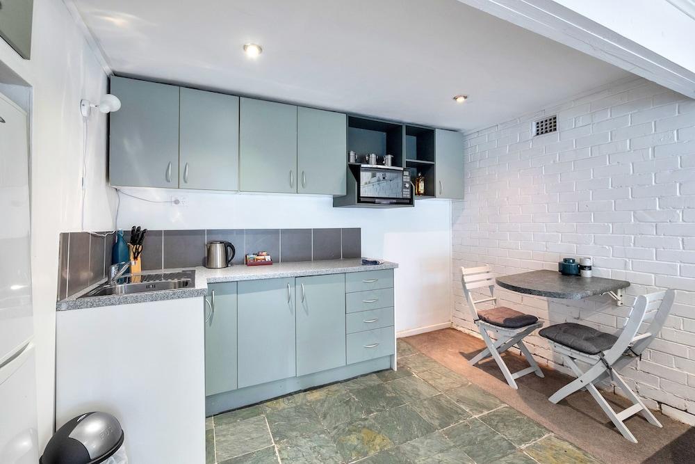 Rustic 1br in Kohimarama Parking & Wifi