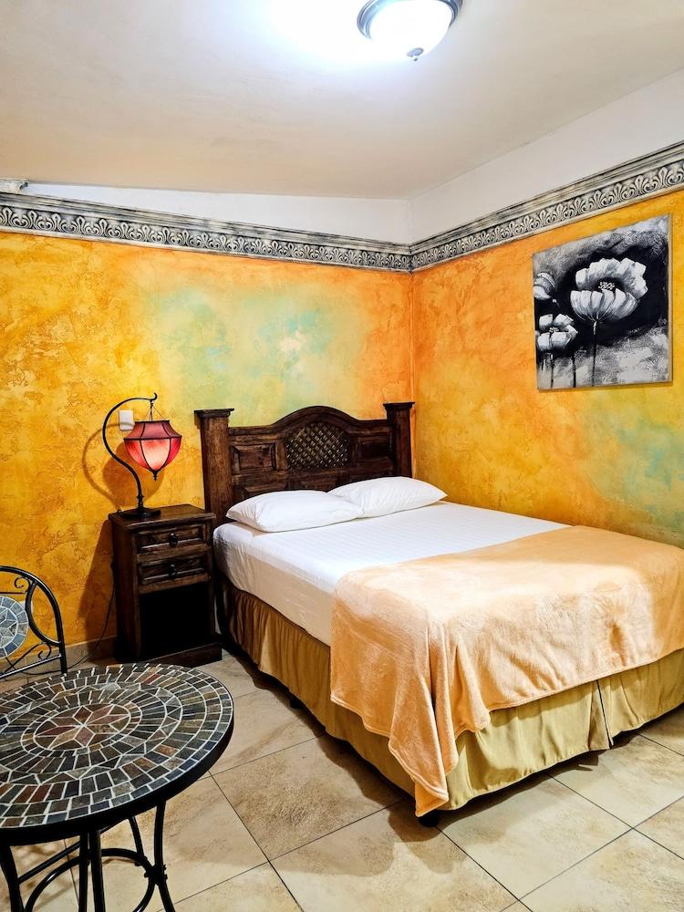Hotel Antigua Inn