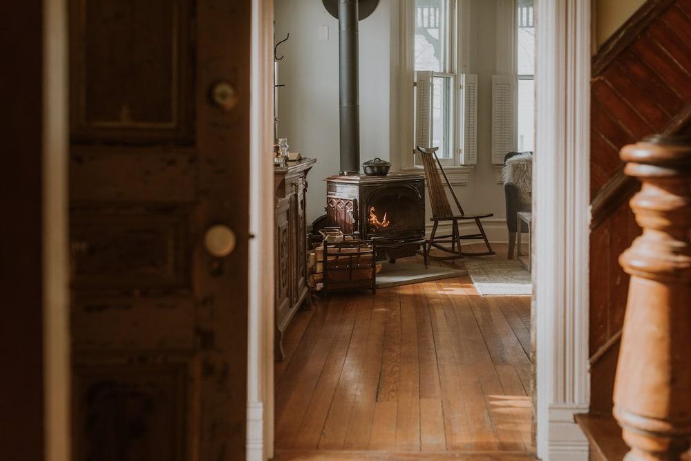 The North Branch Inn