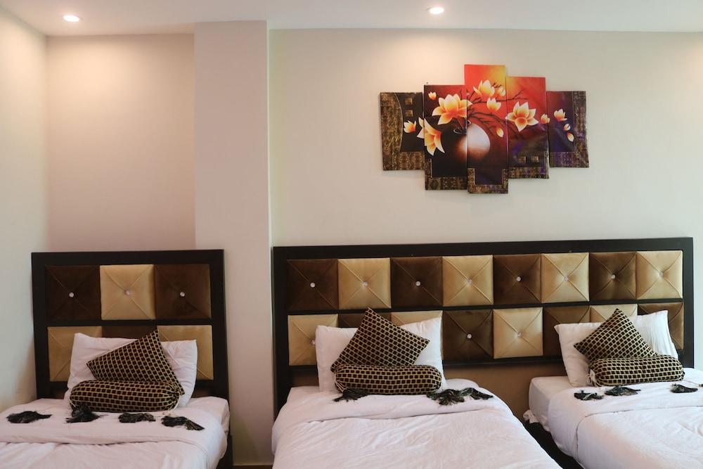 Zaryab Hotel & Restaurant