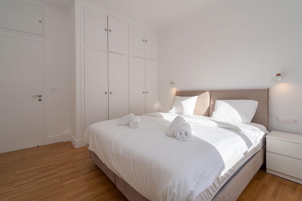 The Urban King Apartment