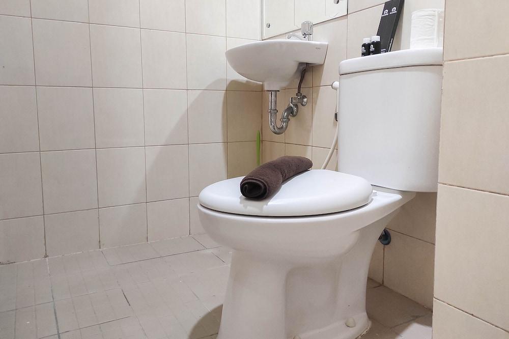 Cozy and Best Deal Studio Apartment Vida View Makasar