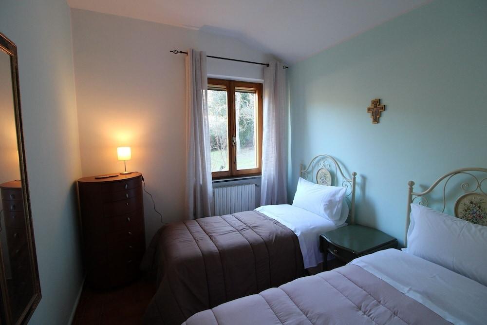 Scappo In Umbria, La Escondida