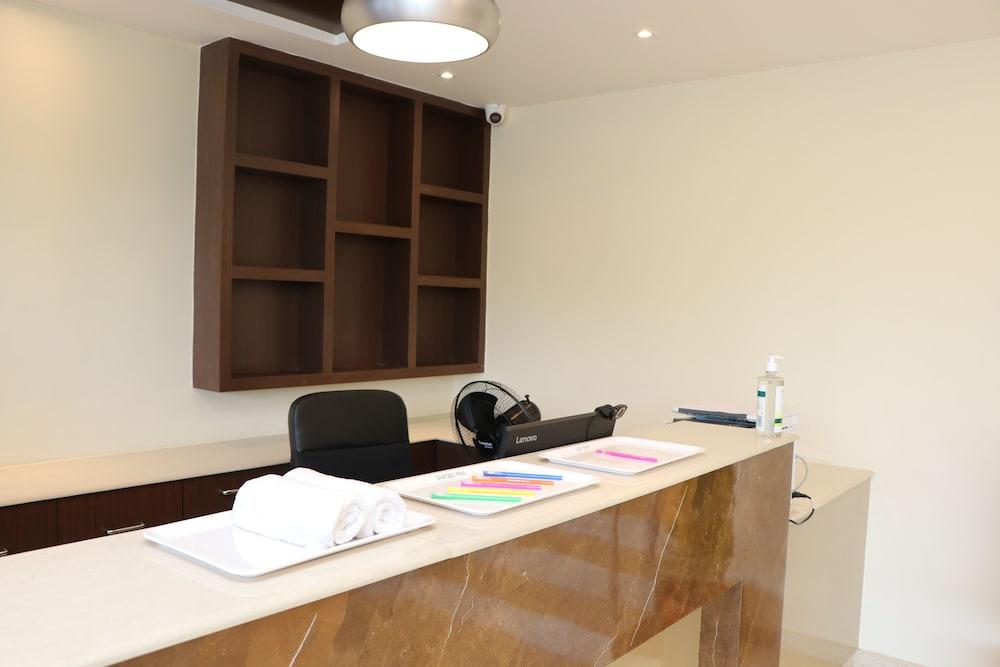 Gadiraju Palace Convention Centre & Hotel