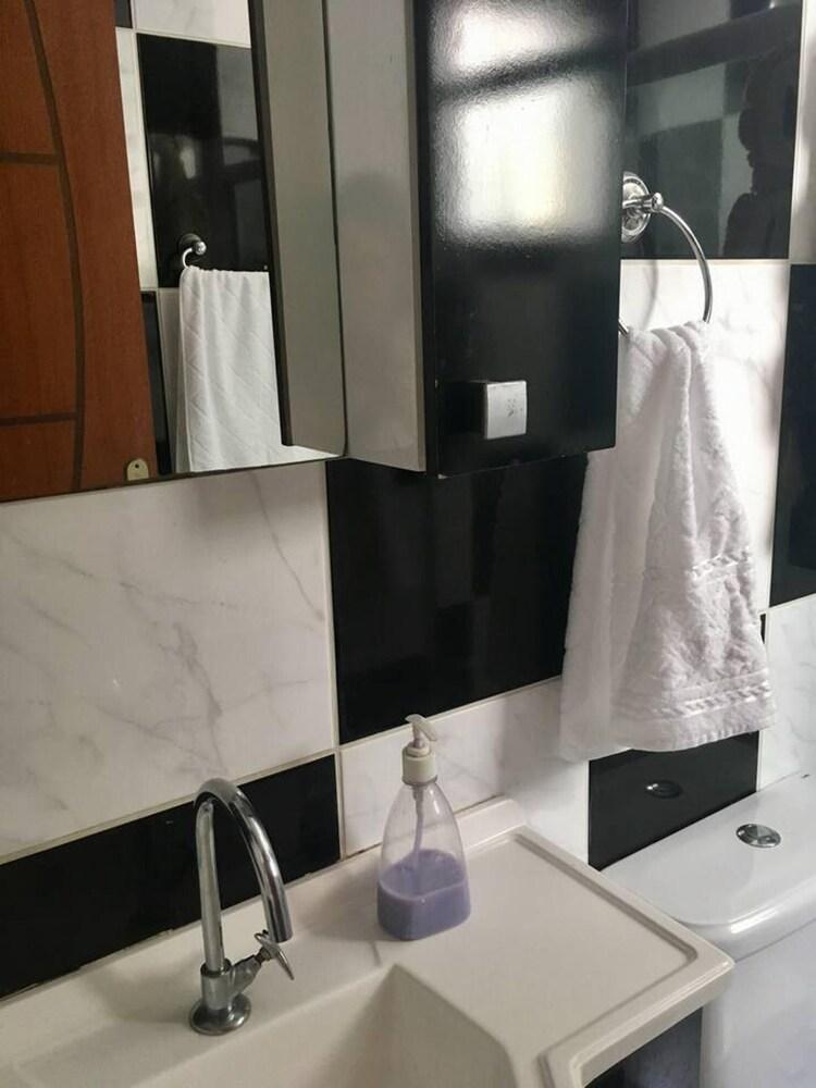 Relax & Home Office - Piscina, Lagoa e Clube