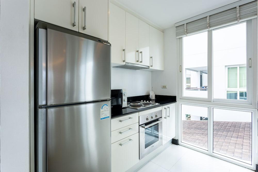 The Palms Kamala by Lofty