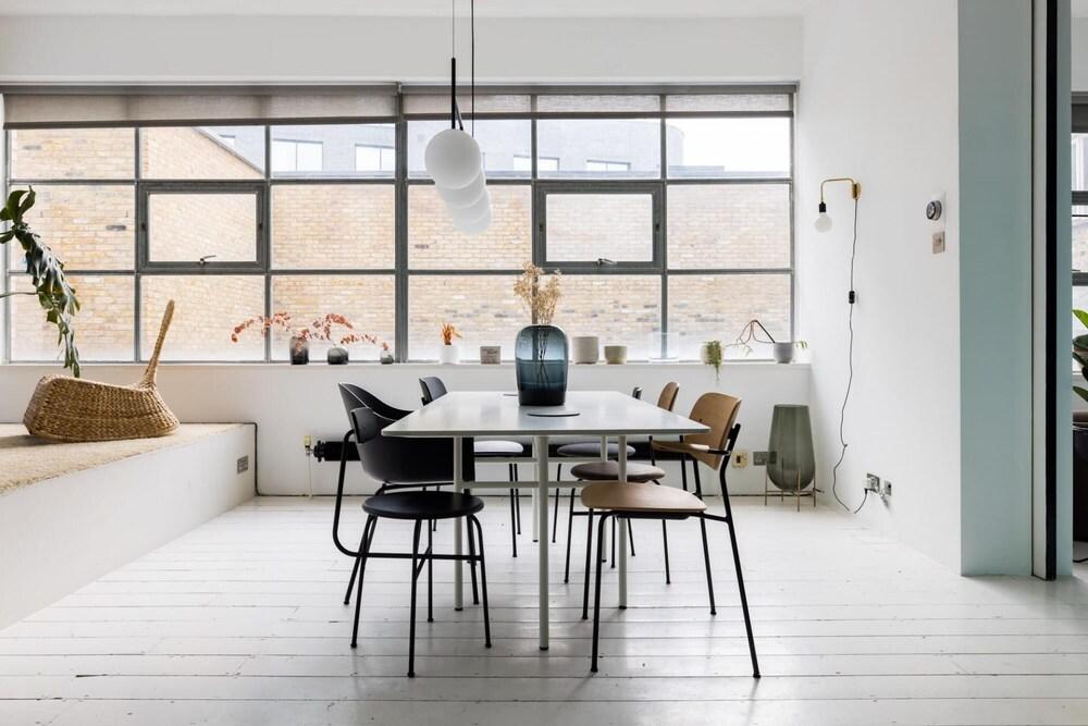 Spacious Bright Loft Apartment - Shoreditch
