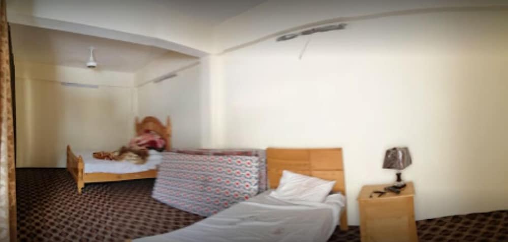 Kohistan Continental Hotel