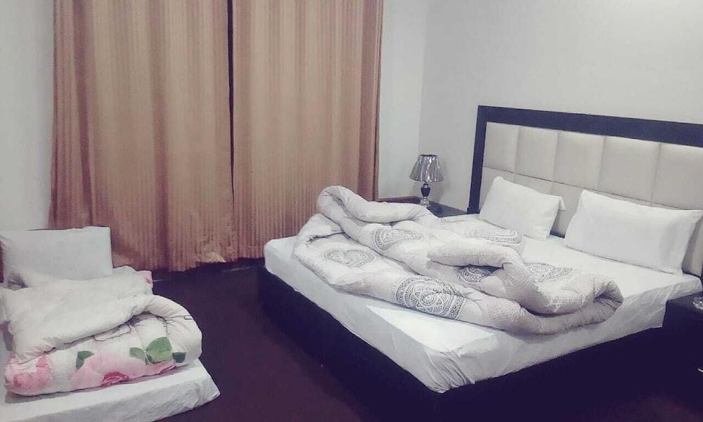 Intercontinental Hotel And Resorts