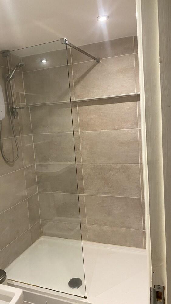 Dealhouse-apartments 5