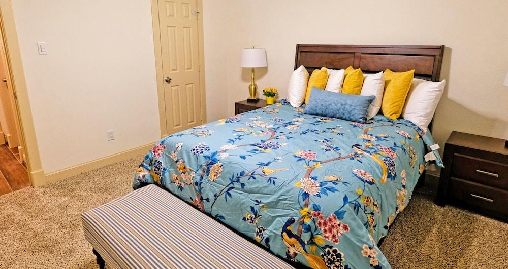 3Bdrm 2Bath 3Beds - George Bush IAH Area