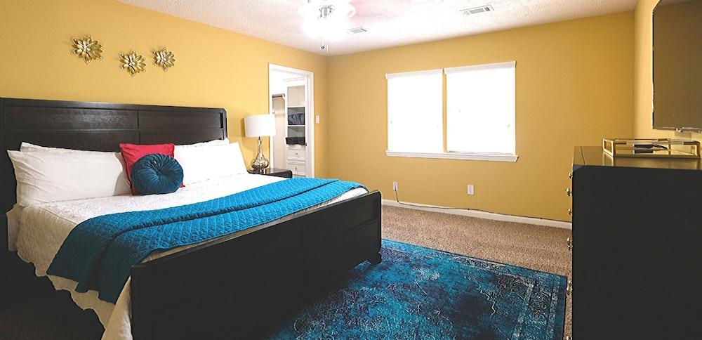 4Bdrm 2Bath 9Beds - 25mins to Downtown