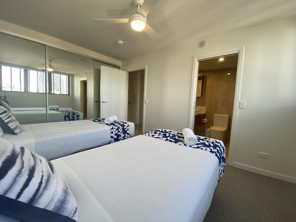 Serenity Surfers Paradise