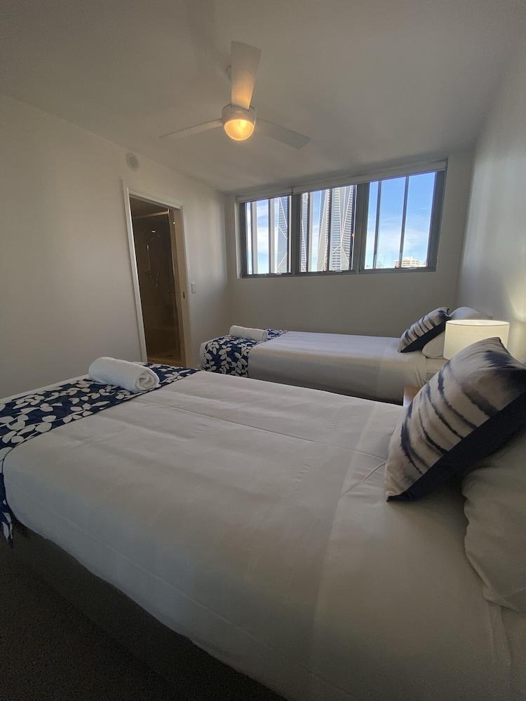 Serenity Surfers Paradise