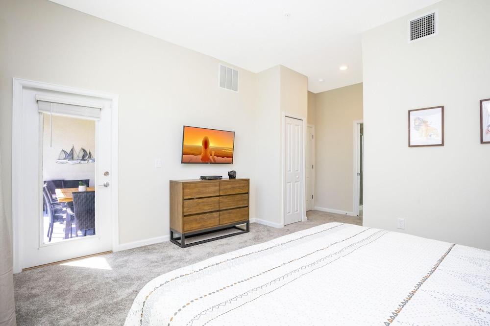 1169 CD - Game Room Condo: Pool, Disney Nearby